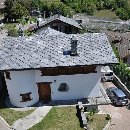 Villa La Tour Nus Exteriör bild